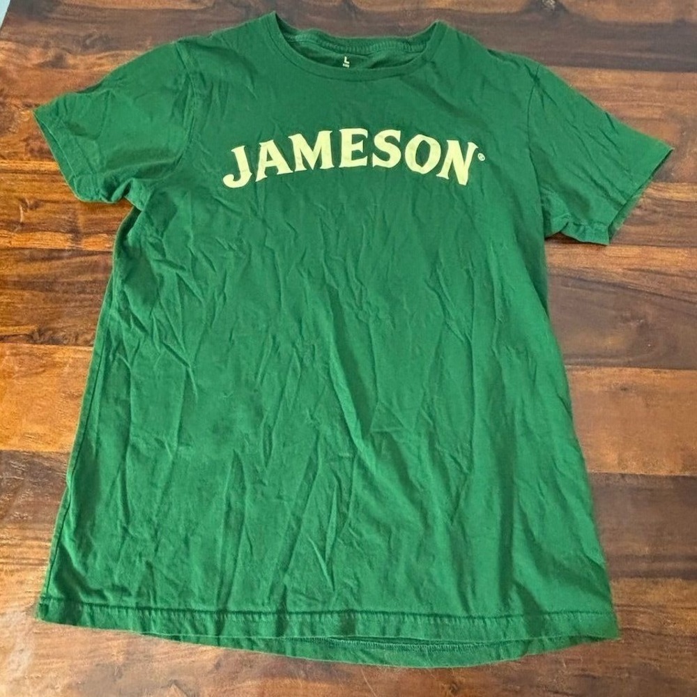 Jameson Irish Whiskey Graphic T-Shirt Mens Large Green Cotton Short Sleeve Tee
